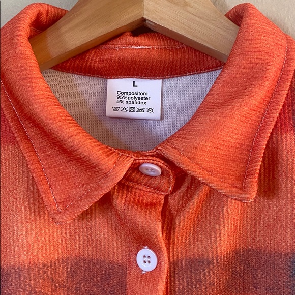 Bottom down Plaid Top - Picture 3 of 5